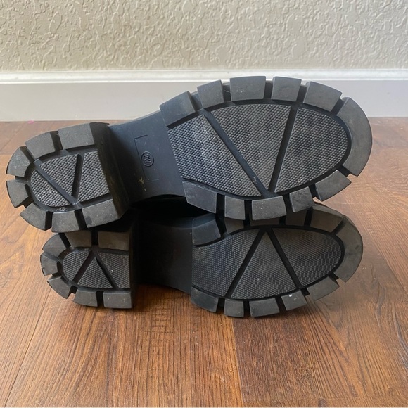 ASOS Sloane Y2K Chunky Lug Sole Preppy Collegiate Penny Mid Heeled Loafer SZ 7W - Picture 12 of 16